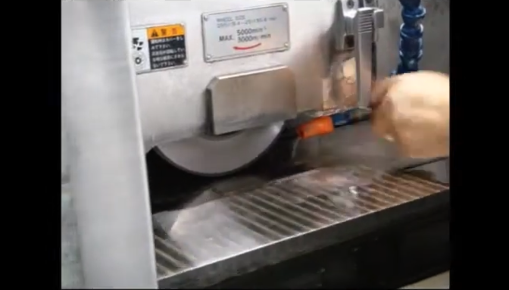 超合金研削加工